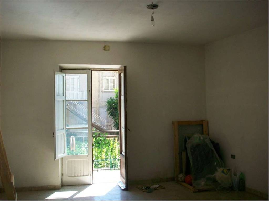 Casa indipendente a Favara in corso vittorio veneto, 266 - Foto 4