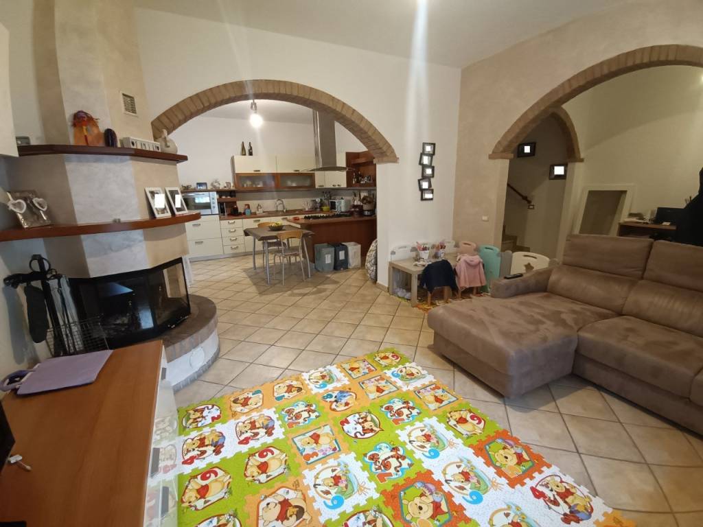 Appartamento a Montelabbate in Via Fornaci - Foto 5