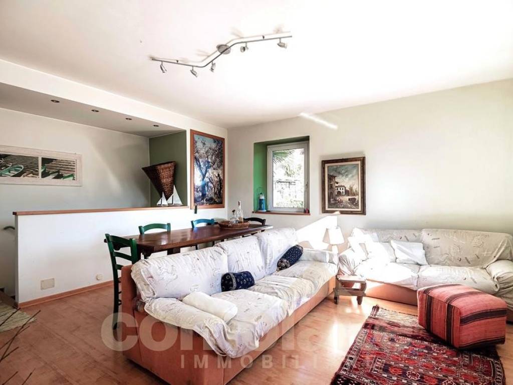 Villa a Maslianico in Via alla Chiesa - Foto 1