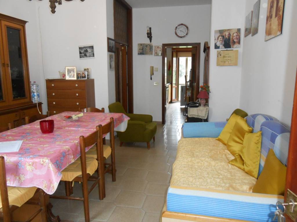 Appartamento a Fano in Strada Nazionale Adriatica Sud, 232 - Foto 2