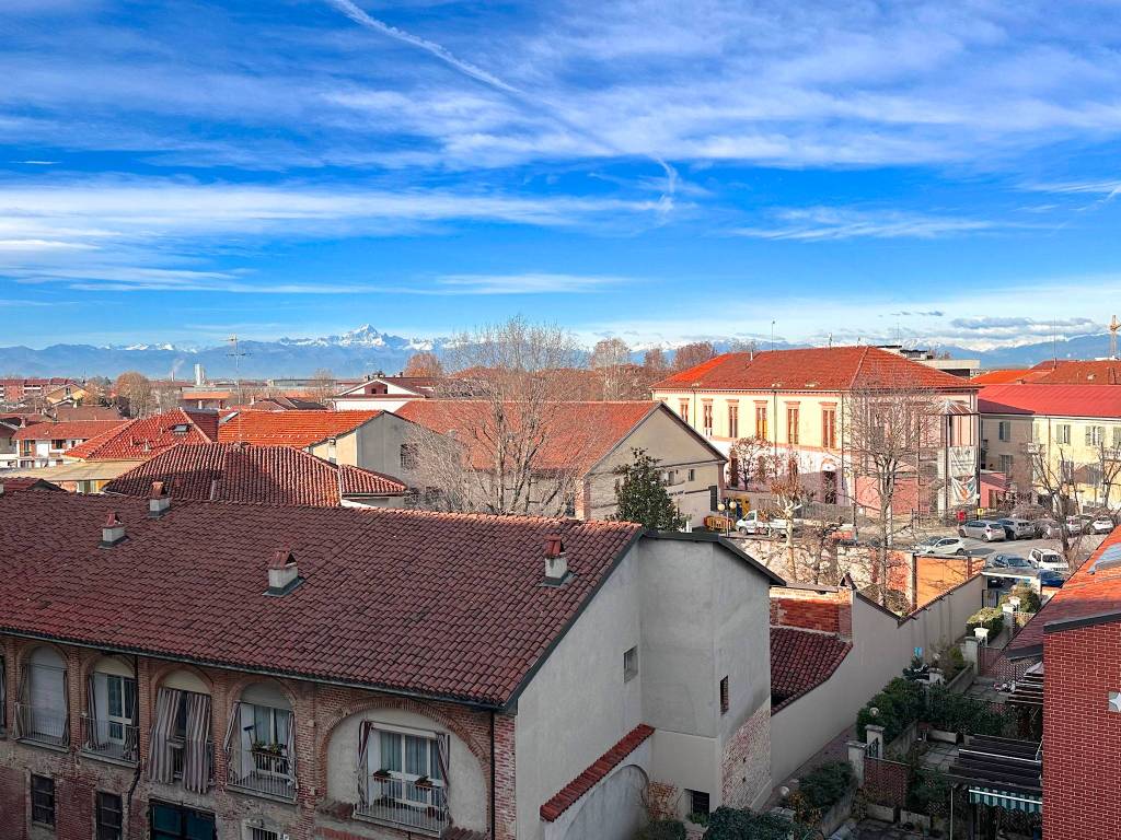 Appartamento a Bra in Via Trento e Trieste - Foto 3