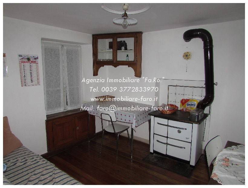 Casa indipendente a Gurro in Piazza della Repubblica, 4 - Foto 2