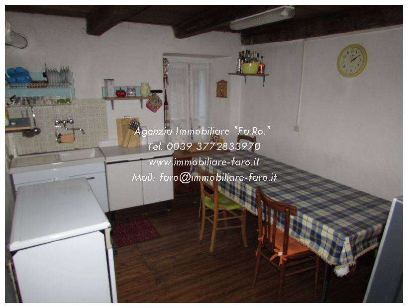 Casa indipendente a Gurro in Piazza della Repubblica, 4 - Foto 4