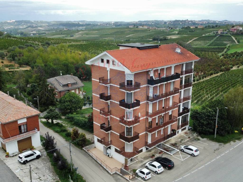 Appartamento a Costigliole d'asti in Strada Madonnina - Foto 2