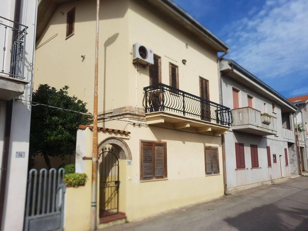 Appartamento a Tortoreto in Via Carso, 8 - Foto 4