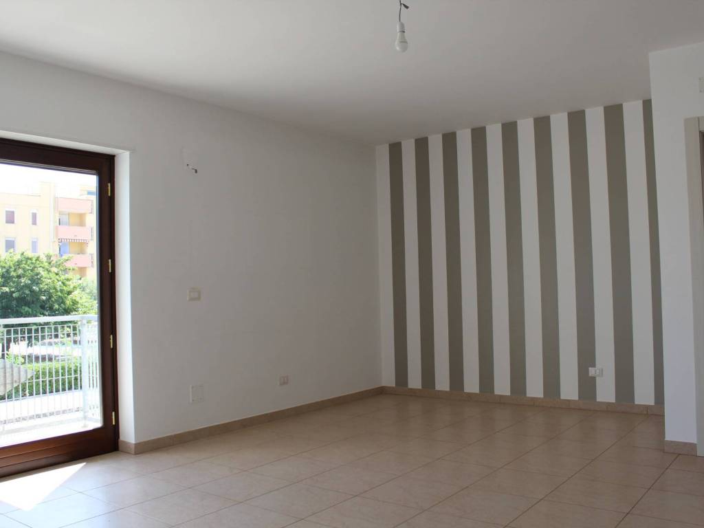 Appartamento a San michele salentino in Via Cosenza, 1 - Foto 2