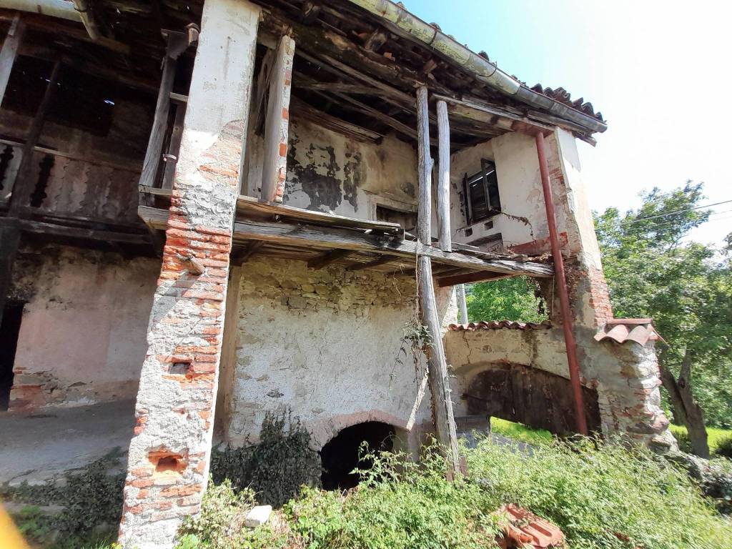 Rustico / casale a Borgosesia in Frazione Lovario - Foto 5