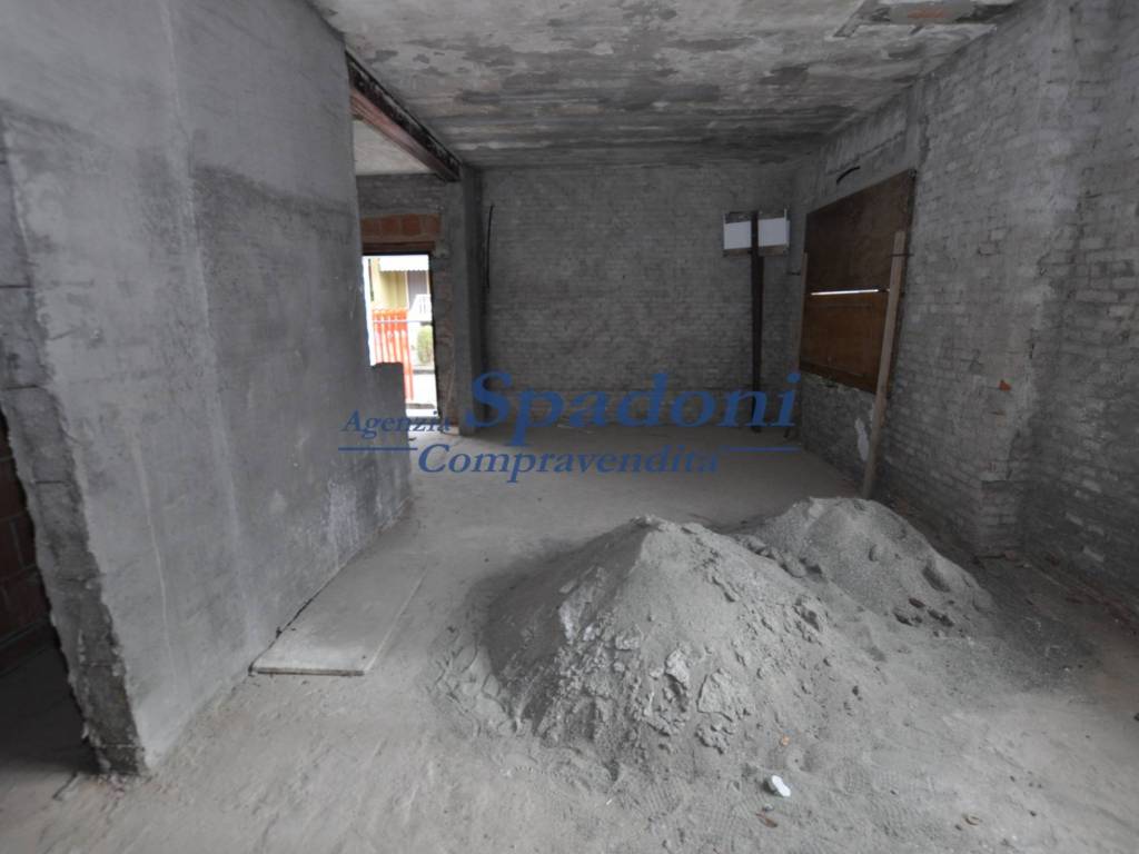 Villa a Ponte buggianese in Piazza Giuseppe Magrini, 2 - Foto 3