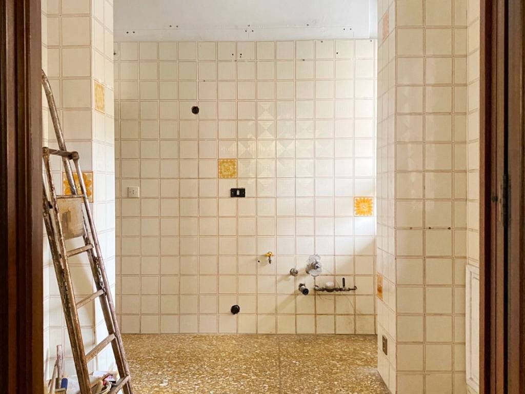 Appartamento a Savona in Via Don Giovanni Minzoni, 39 - Foto 3