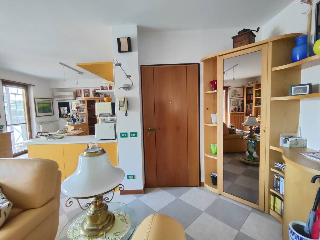 Appartamento a Gorizia in Via Michelangelo Buonarroti - Foto 5