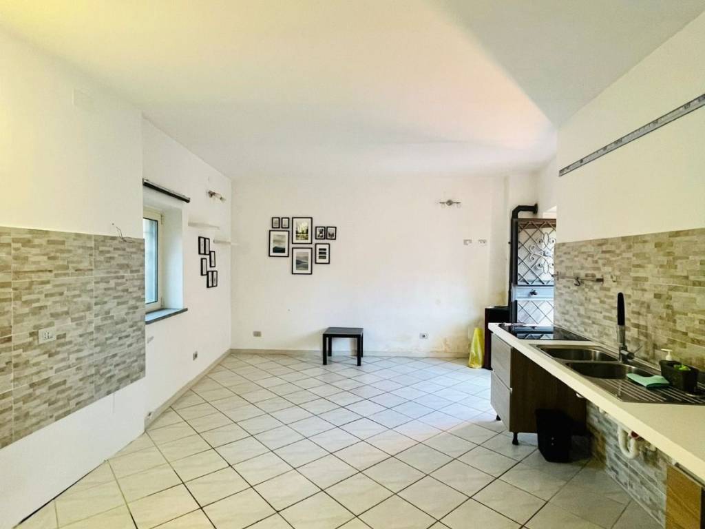 Casa indipendente a Villa san giovanni in tuscia in Via Podgora - Foto 2