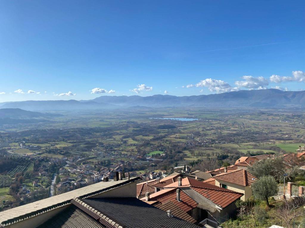 Casa indipendente a Poggio bustone in Via Volturno - Foto 4