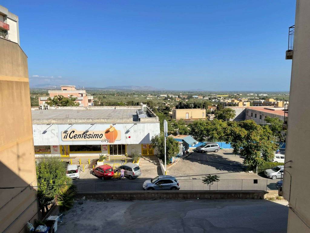 Appartamento a Castelvetrano in piazzale Goethe - Foto 2