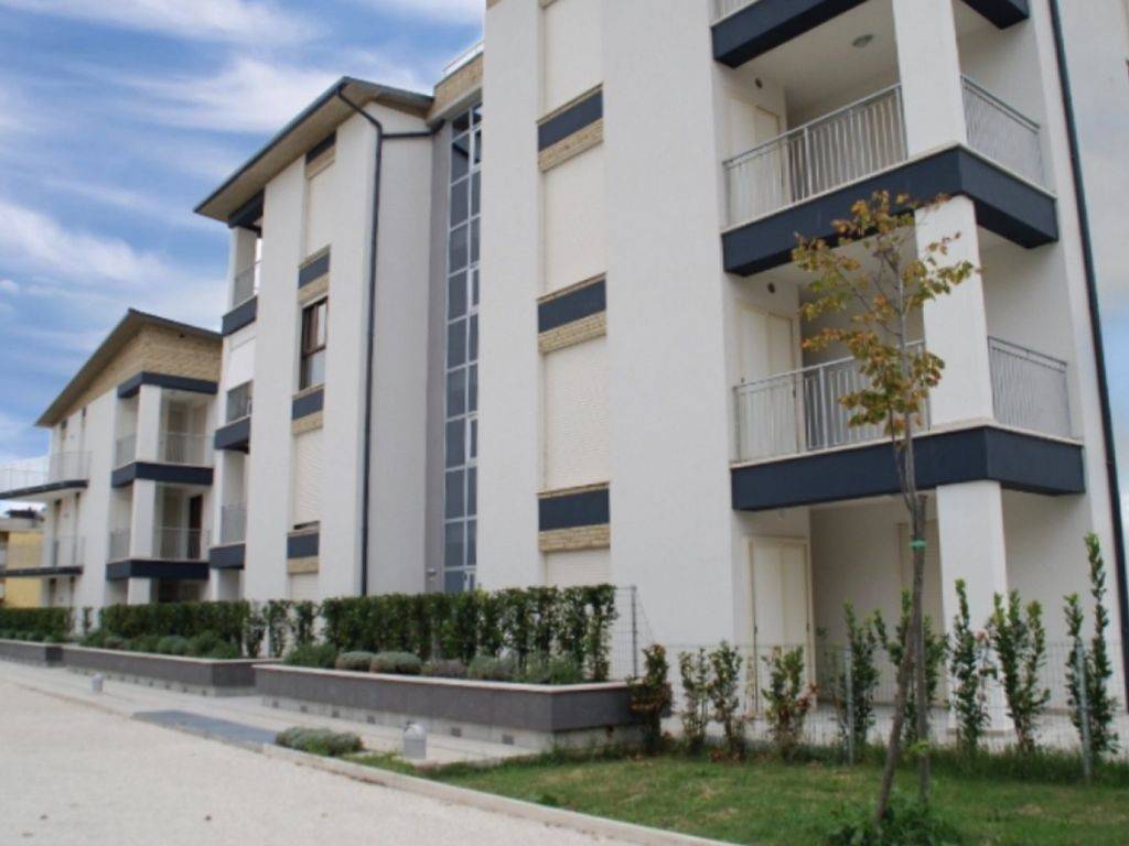 Appartamento a Castiglione del lago in Via XXV Aprile, 3 - Foto 2