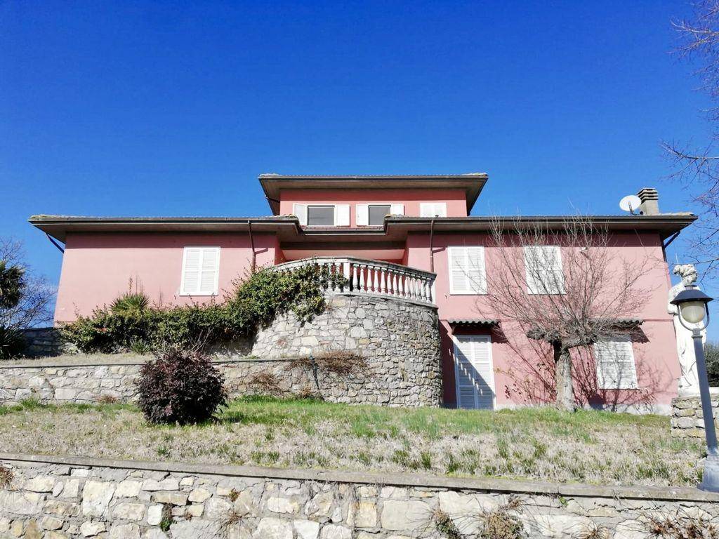 Villa a Castiglione del lago in Via XXV Aprile, 3 - Foto 2