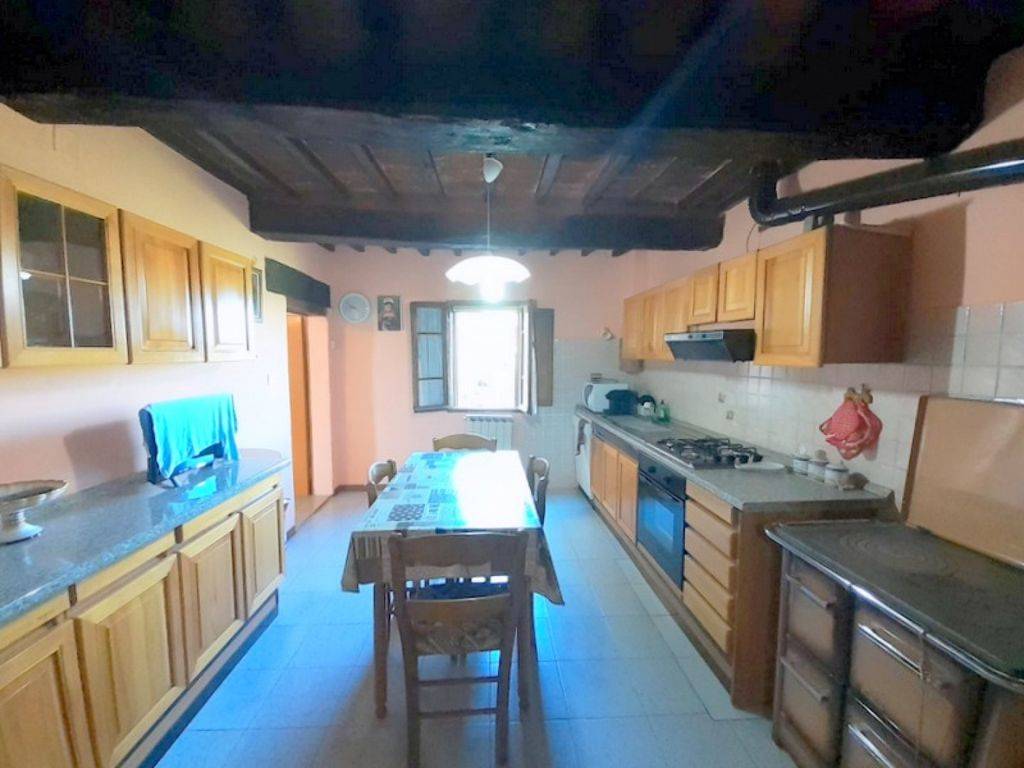Villa a Castiglione del lago in Loc. Cozzano - Foto 3