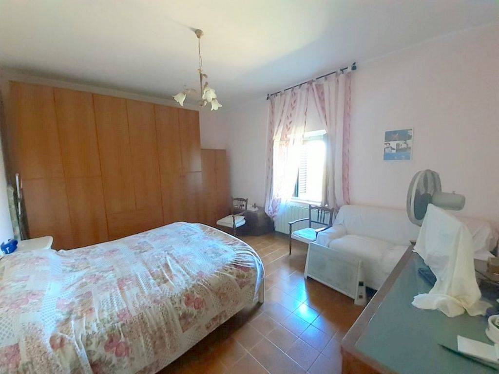 Villa a Castiglione del lago in Loc. Cozzano - Foto 4