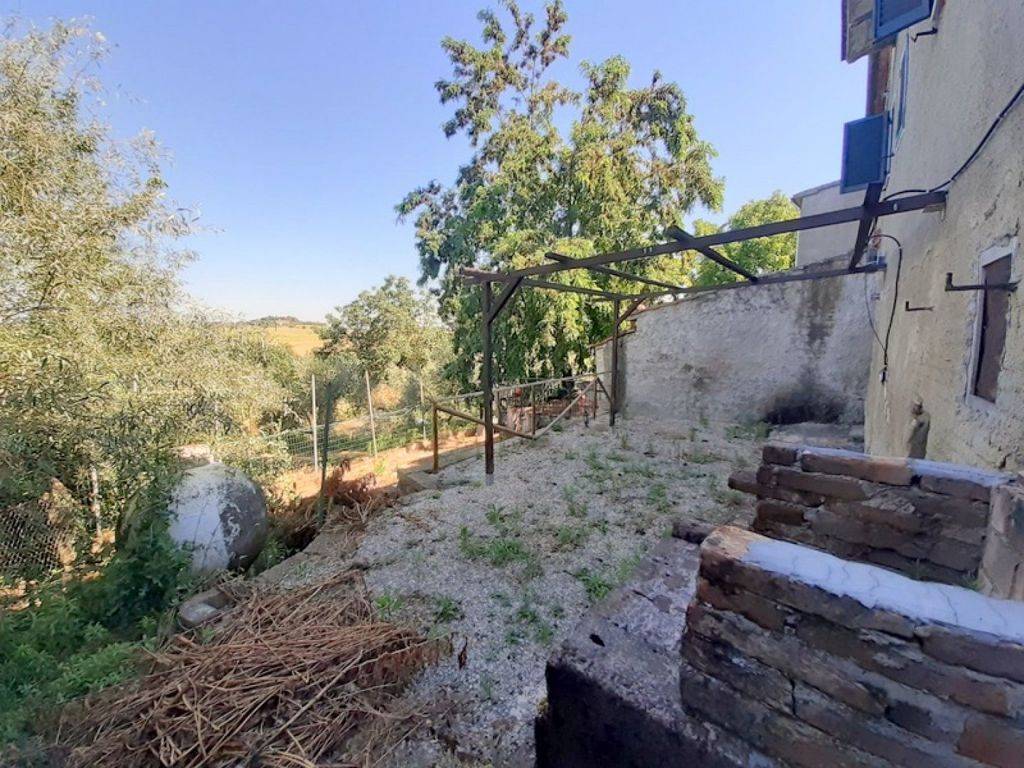 Villa a Castiglione del lago in Loc. Cozzano - Foto 5