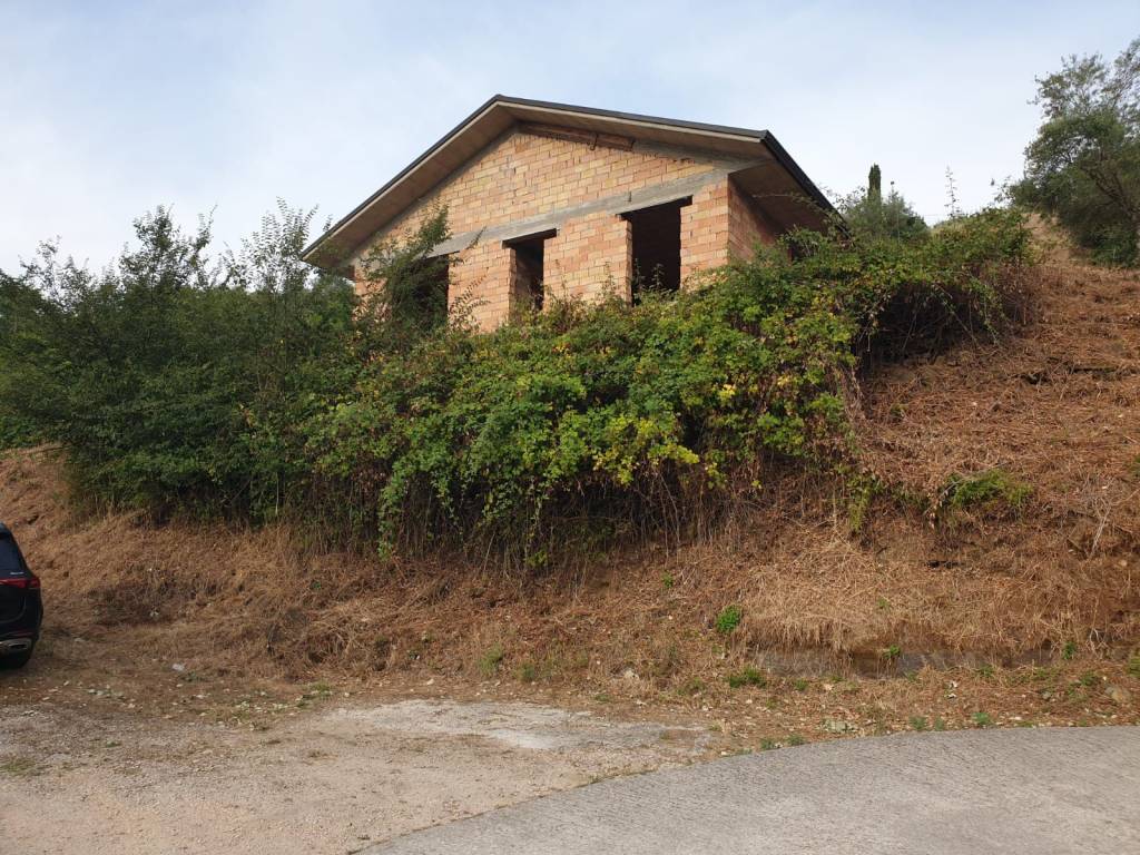 Villa a Ceccano in Via Badia - Foto 4
