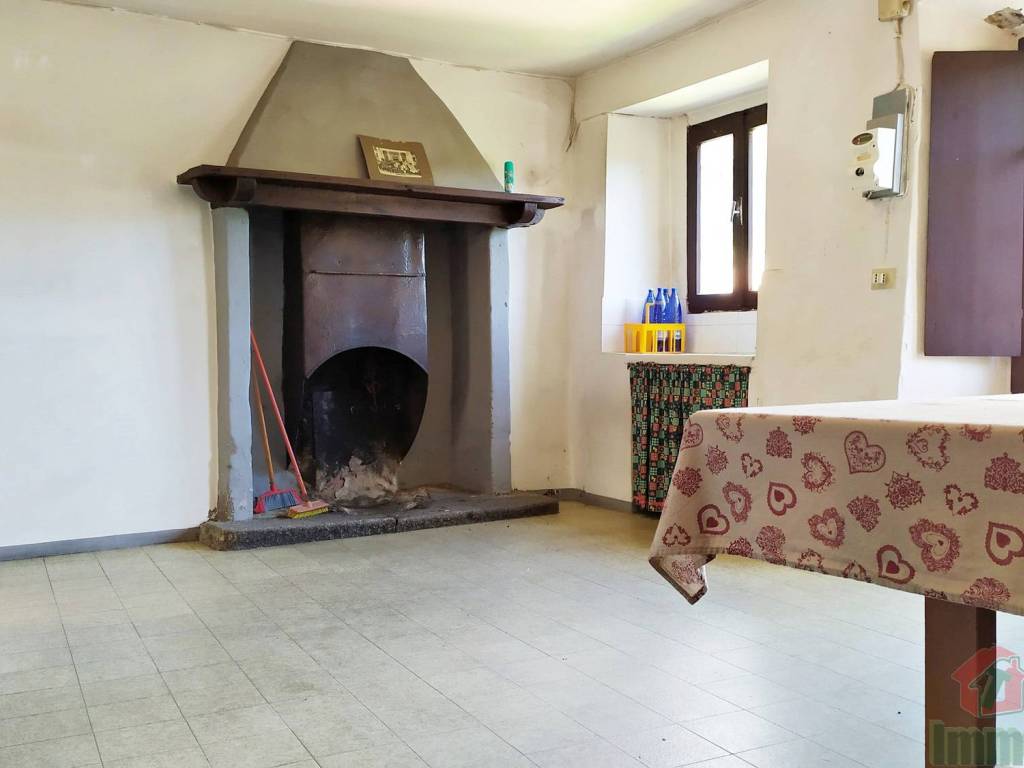 Casa indipendente a Omegna in Via Guido Isotta - Foto 2