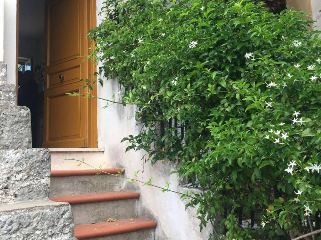 Appartamento a Sperlonga in Via Torre Truglia - Foto 4