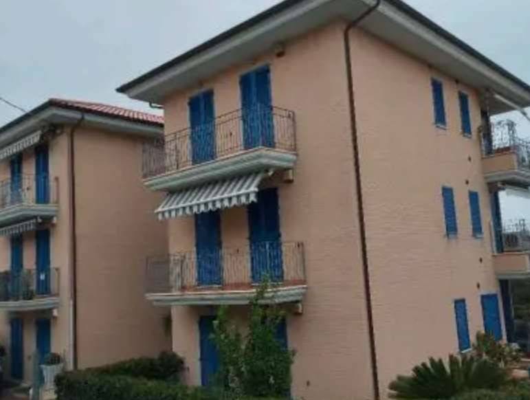 Appartamento a Civitanova marche in Via V. D'Annunzio - Foto 4