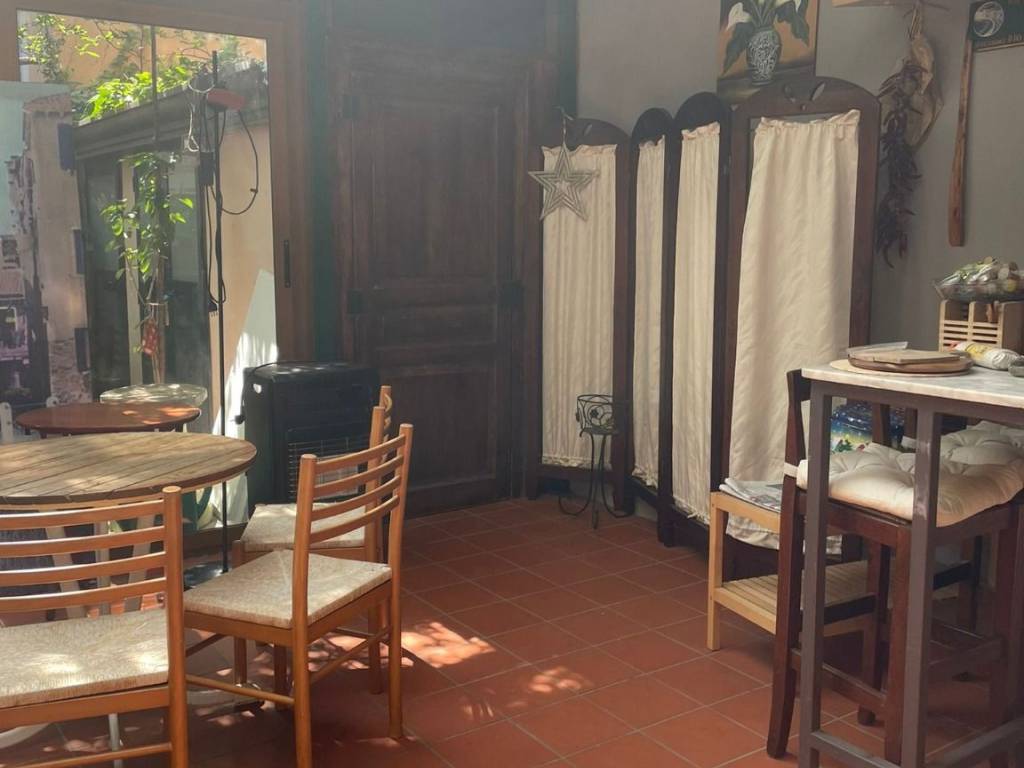 Casa indipendente a Salerno in Via Francesco Crispi - Foto 2