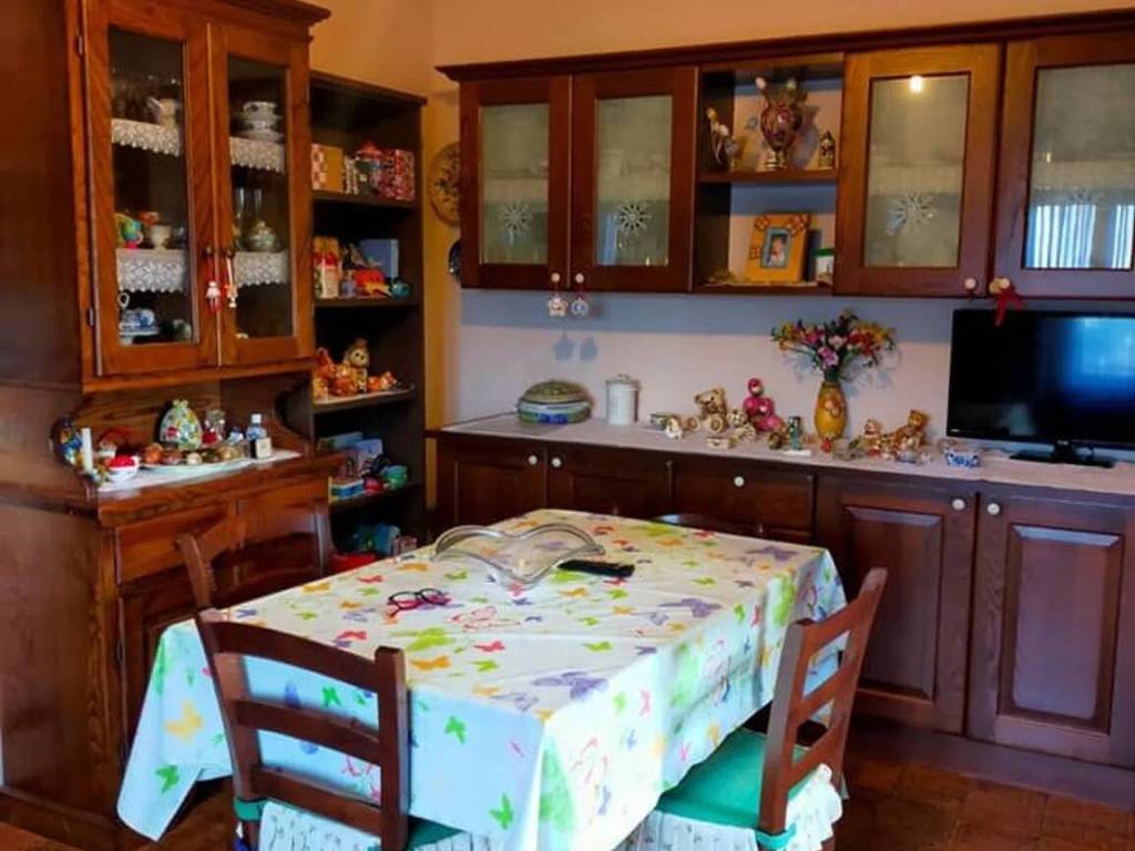 Villa a Castel giorgio in Via Parma, 46 - Foto 3