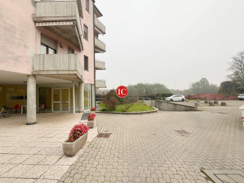 Appartamento a Lodi in Via Lunigiana, 11 - Foto 3
