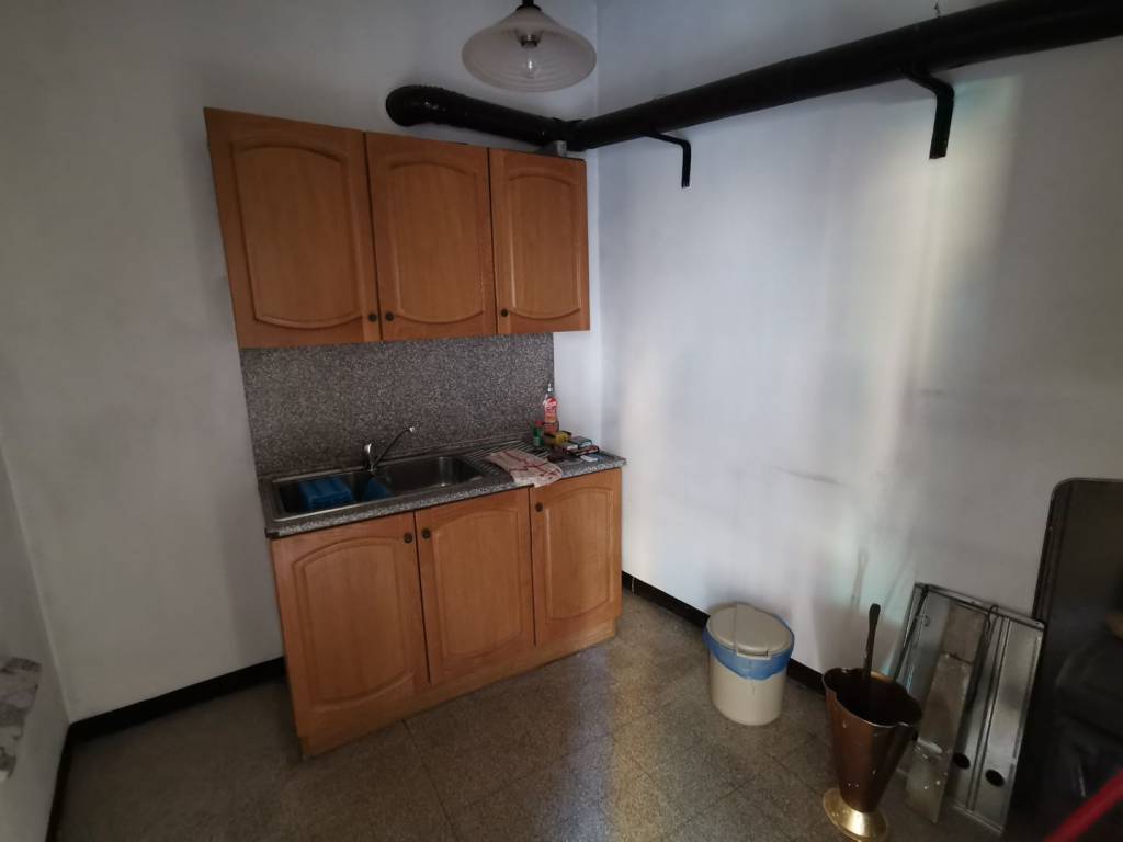 Casa indipendente a Cuasso al monte in Via Scampini, 40 - Foto 5