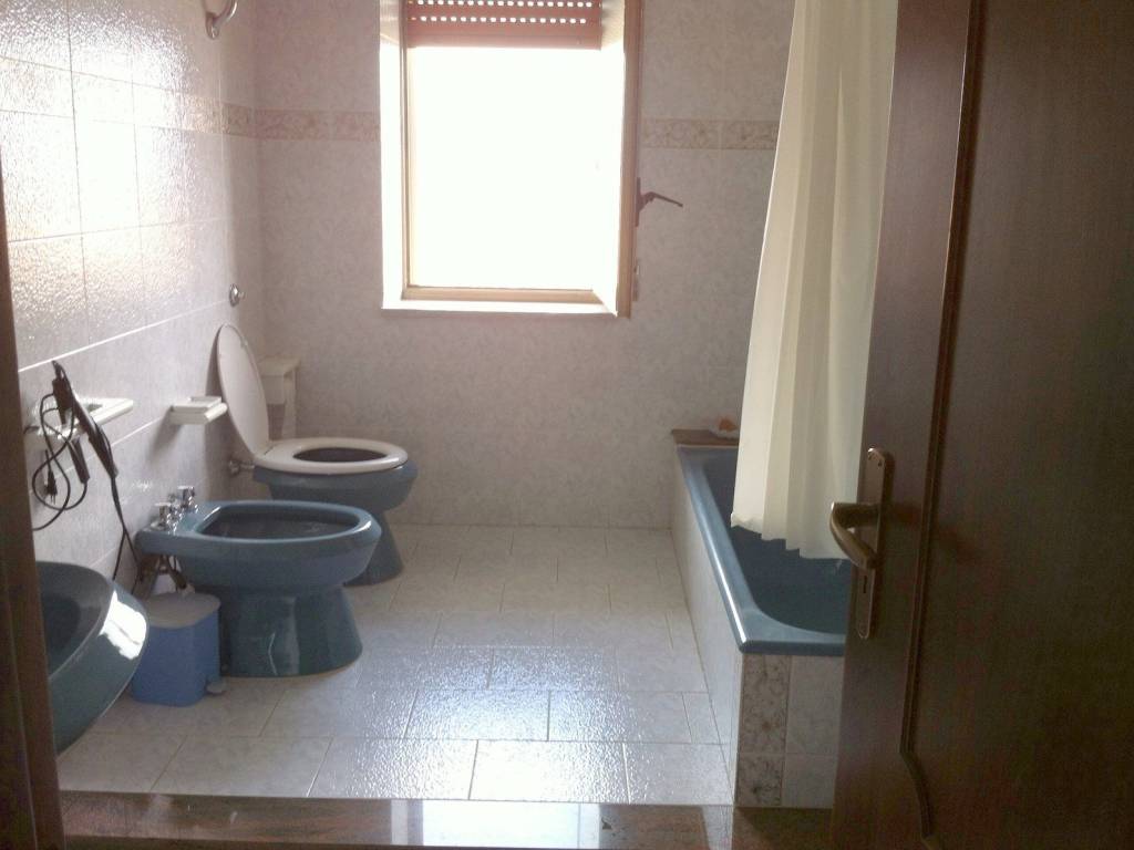 Palazzo / stabile a Lamezia terme in Strada Comunale Cuda-Vallericciardo - Foto 3