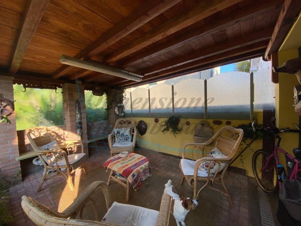 Casa indipendente a Rosignano marittimo in Via Forlì - Foto 3