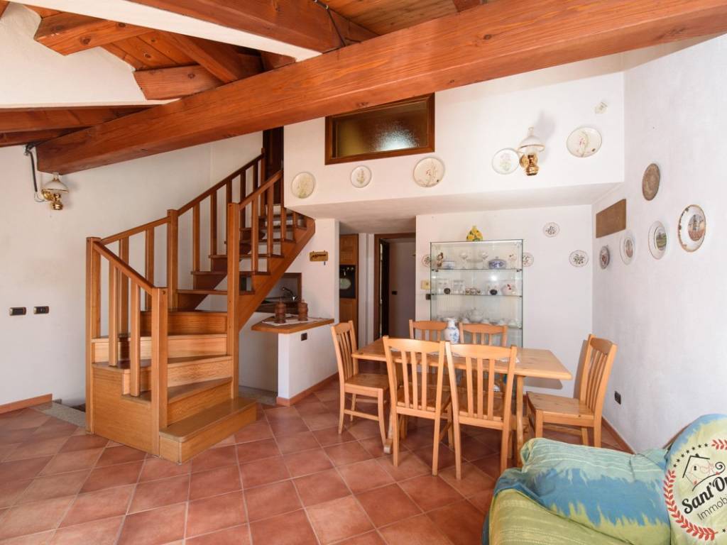 Appartamento a Chatillon in Via Emile Chanoux, 36 - Foto 3