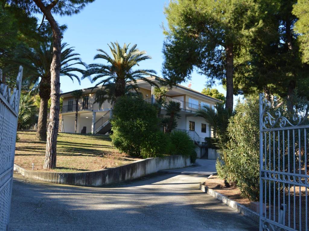 Villa a Fermo in Contrada Alberelli - Foto 4