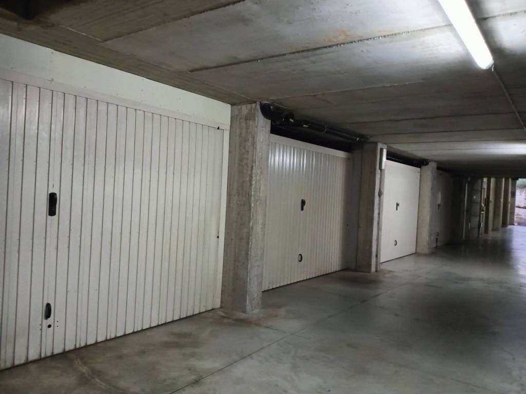 Box / garage a Terni in Via Vega, 11 - Foto 3