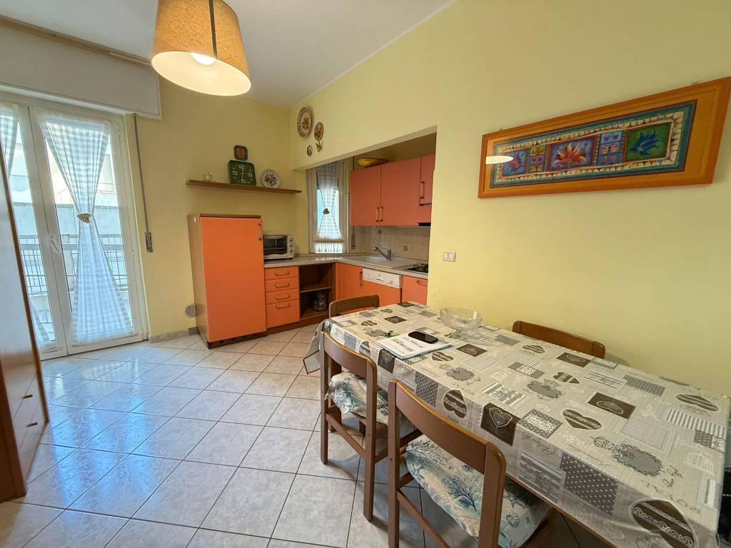 Appartamento a San bartolomeo al mare in Via Sicilia, 33 - Foto 5