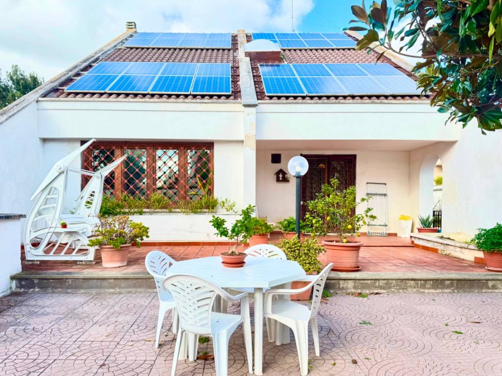 Villa a Lecce in Via Marisa Bellisario, 4 - Foto 5