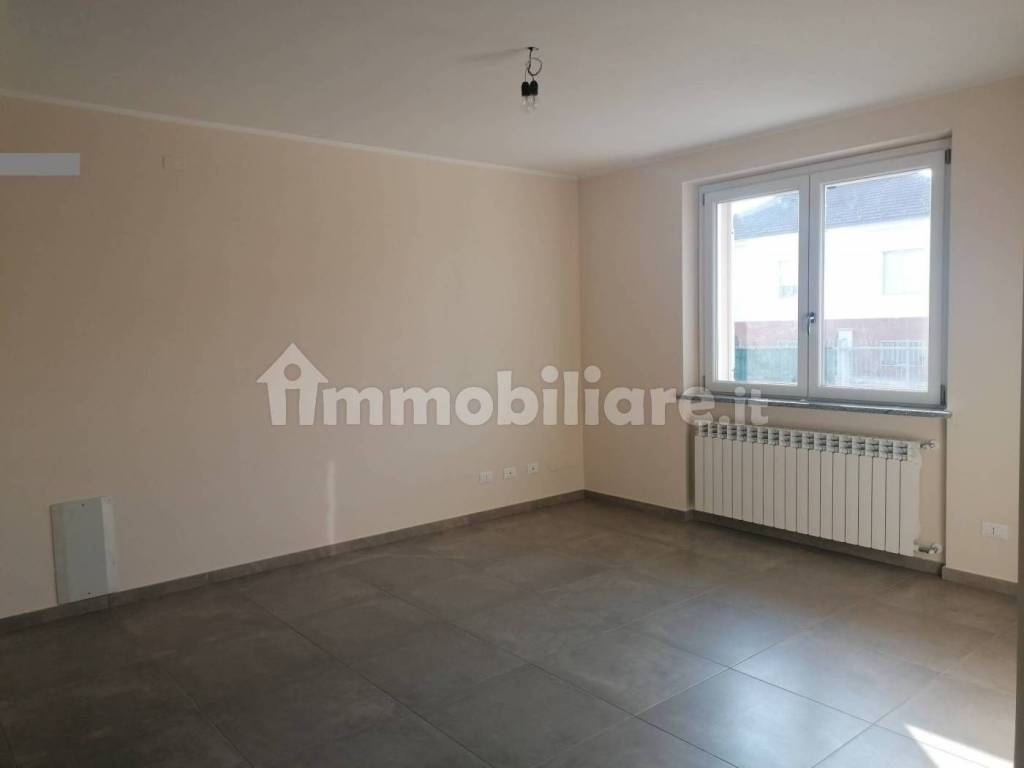 Casa indipendente a Alessandria in Via Aldobrando Magnani - Foto 3