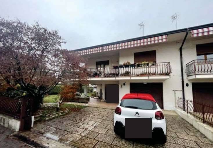 Appartamento a Montebelluna in Via Torresan - Foto 3