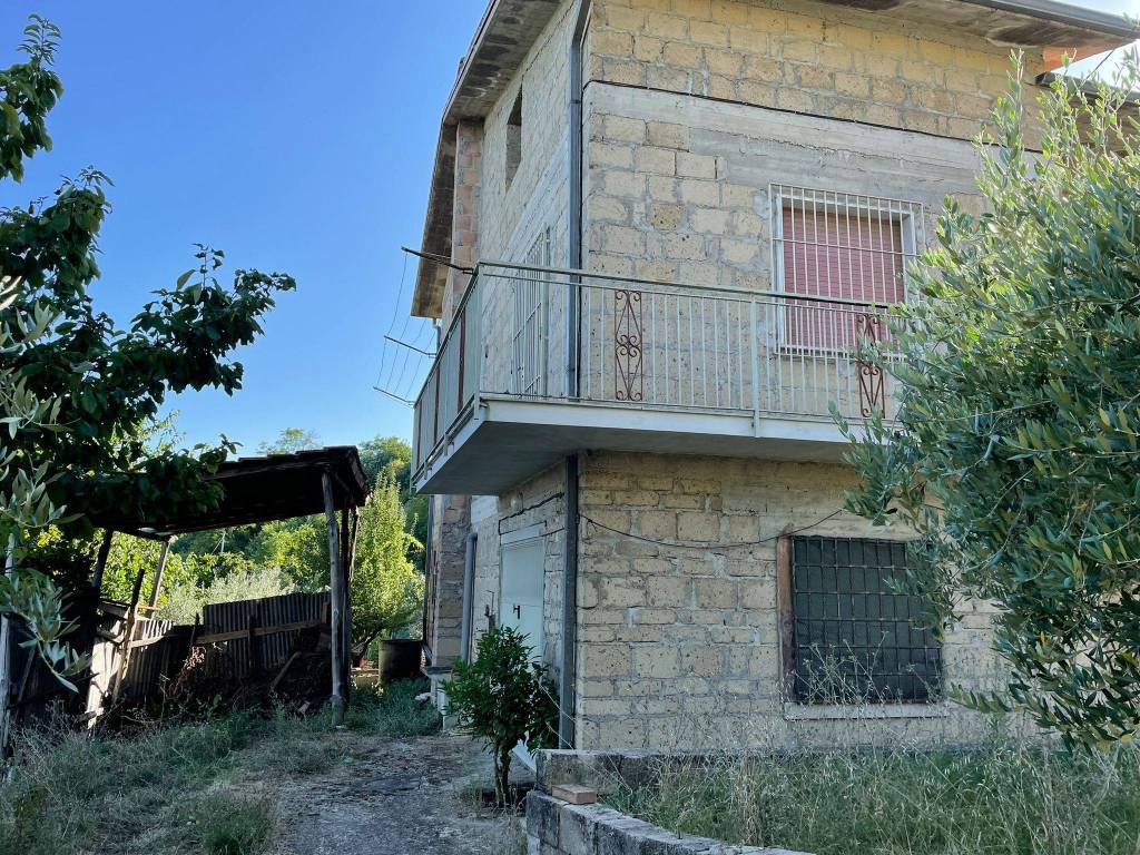Villa a San martino sannita in Via Li Felici - Foto 2
