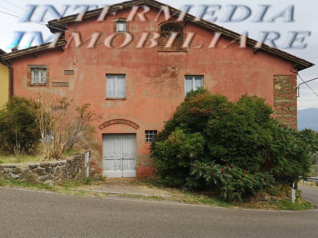Rustico / casale a Montevarchi in Via di Poggio San Marco - Foto 4