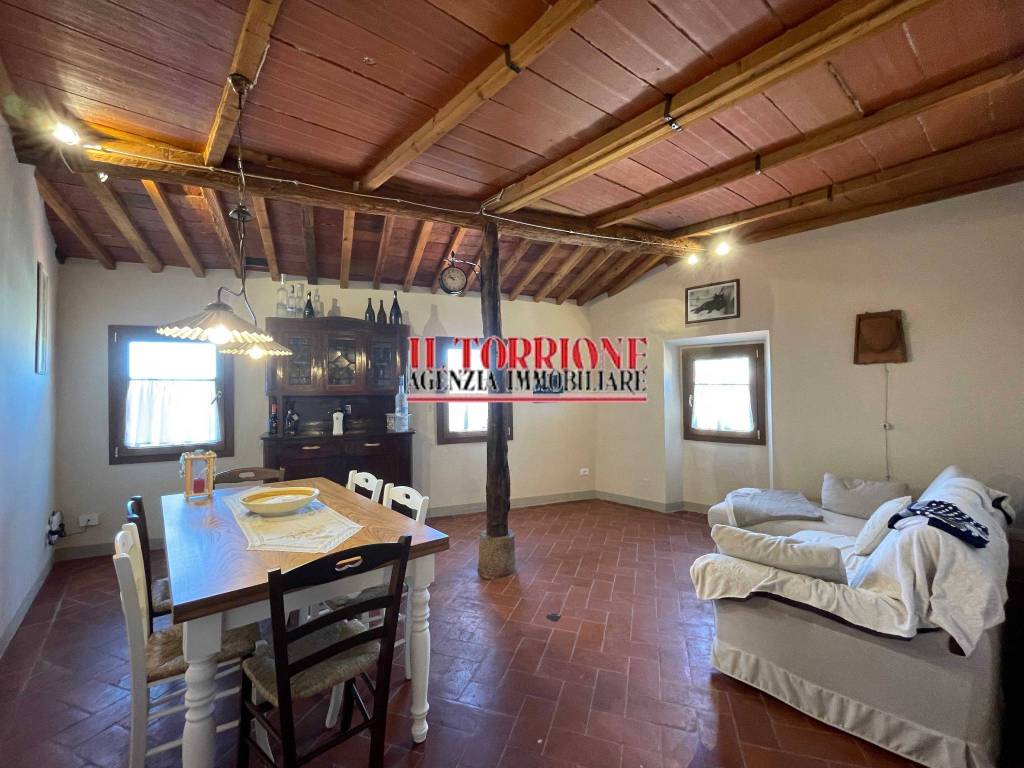 Appartamento a Pescia in Via Giuseppe Giusti - Foto 3