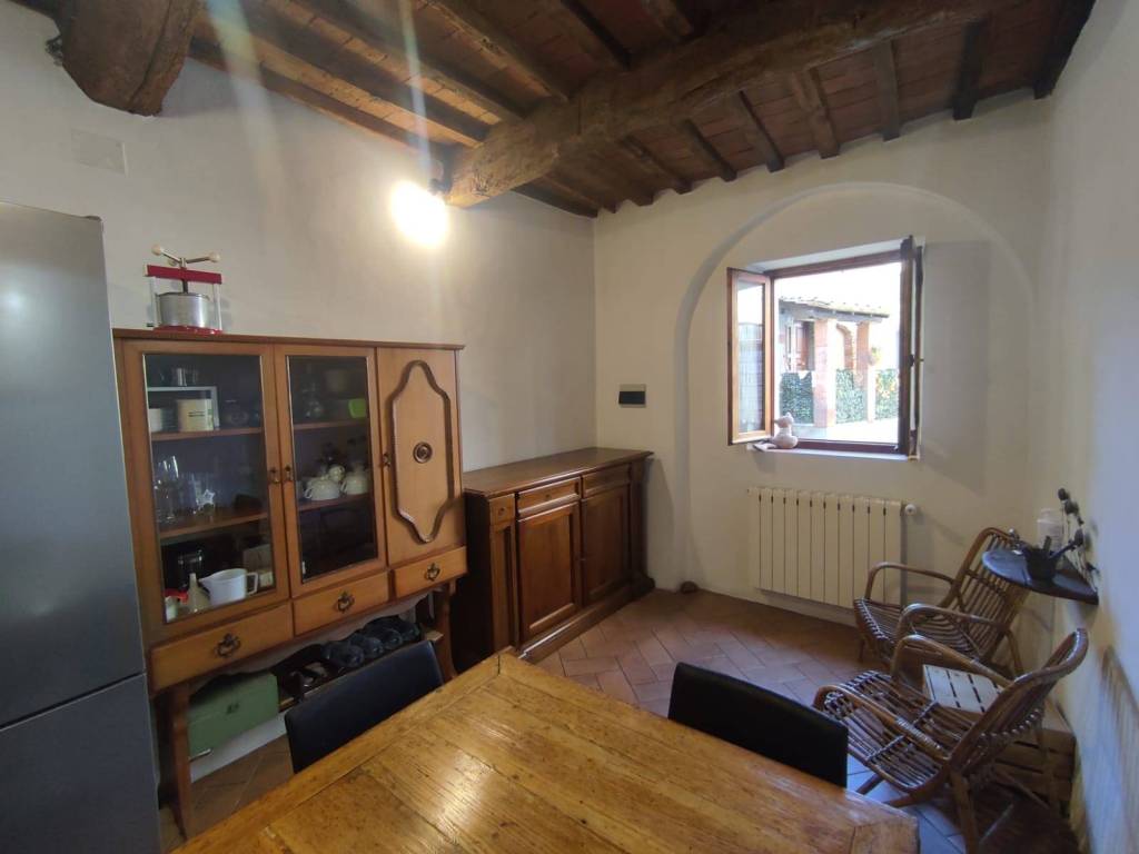 Casa indipendente a Castagneto carducci in Via Varese - Foto 4
