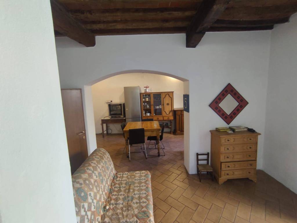 Casa indipendente a Castagneto carducci in Via Varese - Foto 5