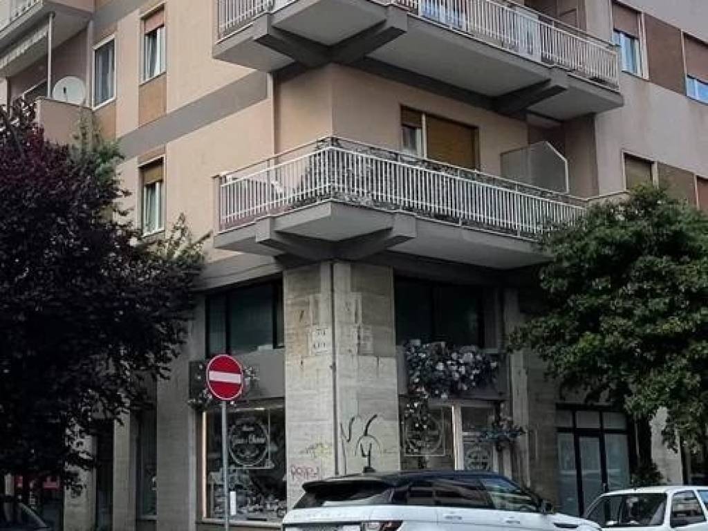 Immobile a Pescara in VIA DEL MILITE IGNOTO 21 - Foto 2
