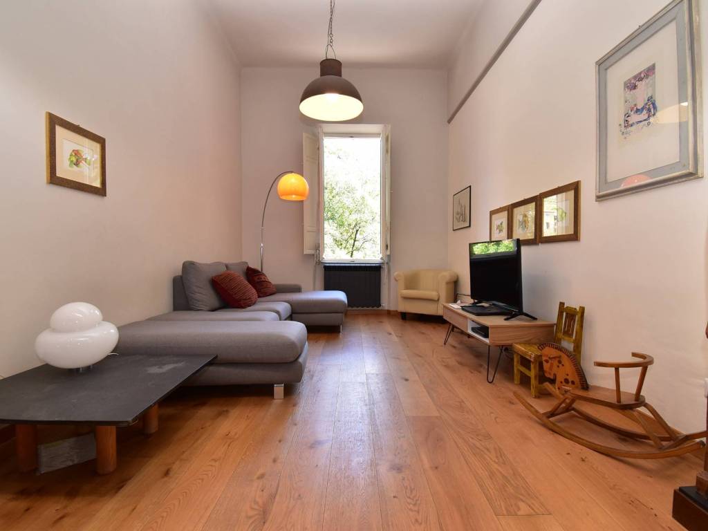 Appartamento a Pietrasanta in Via Guglielmo Oberdan, 15 - Foto 4