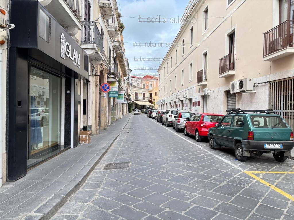 Immobile a Crotone in Via Monsignor Pietro Raimondi - Foto 4