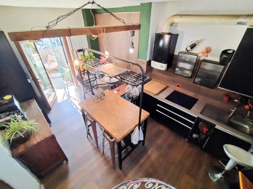 Casa indipendente a Corbetta in Via Ippolito Nievo, 14 - Foto 1