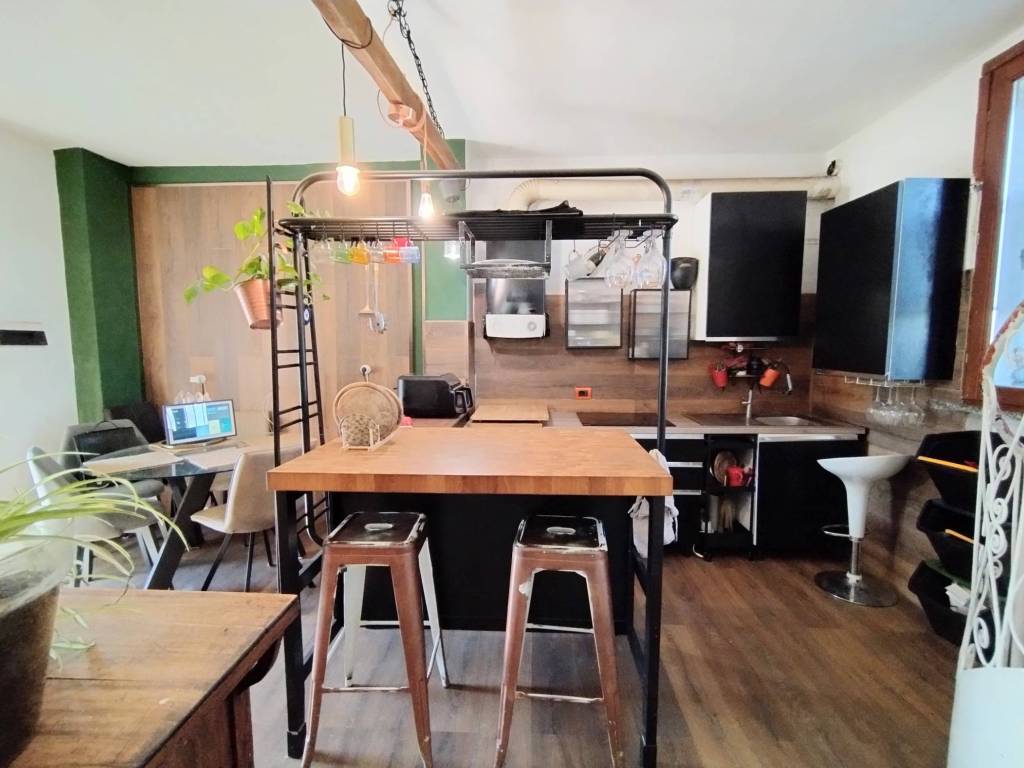 Casa indipendente a Corbetta in Via Ippolito Nievo, 14 - Foto 3