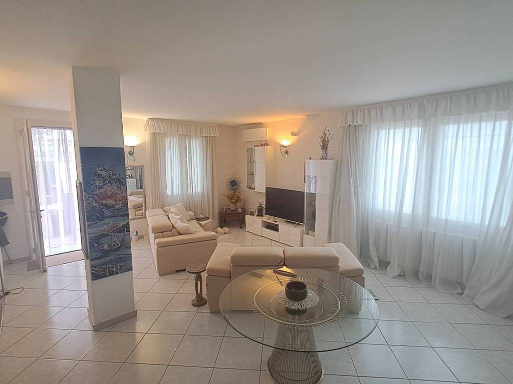 Villa a Granarolo dell'emilia in Via del Passo, 9 - Foto 5